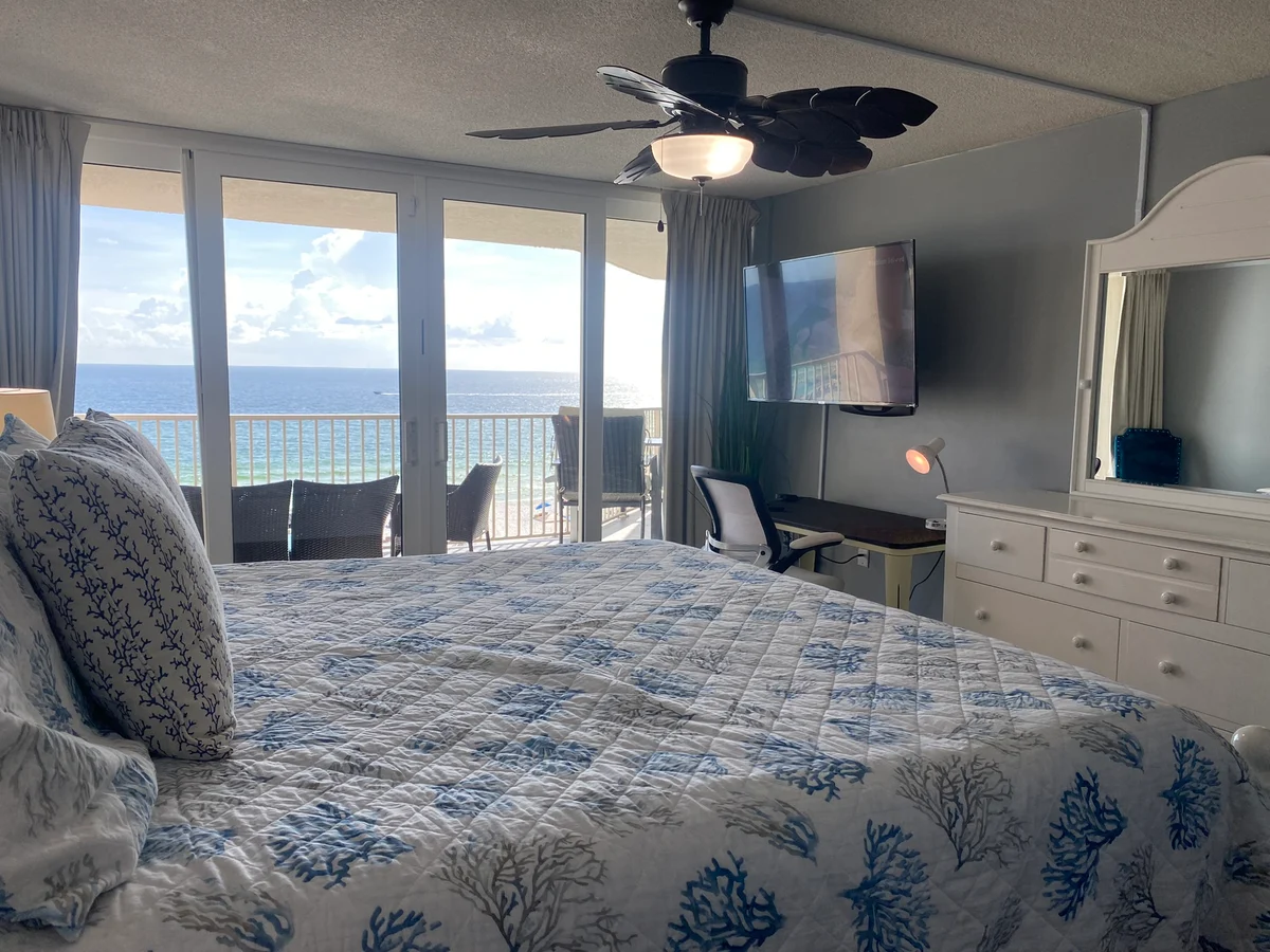 Condo in Panama City Beach property photo 2
