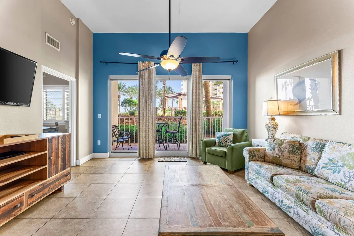 Condo in Panama City Beach property photo 3