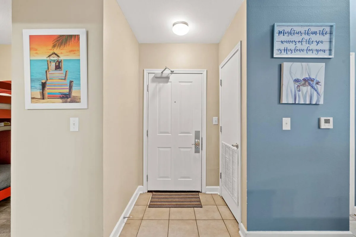 Condo in Panama City Beach property photo 2