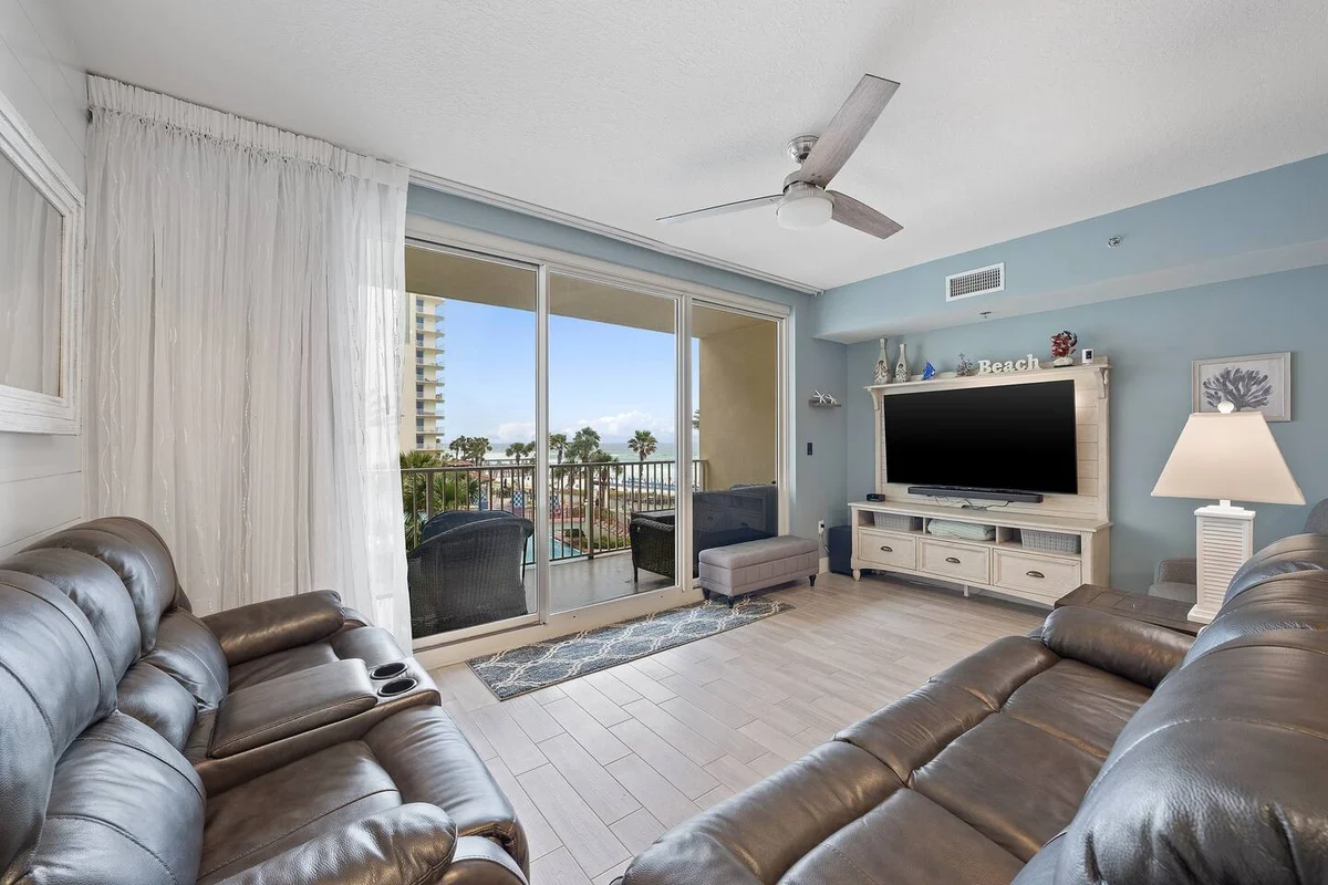 Condo in Panama City Beach property photo 4