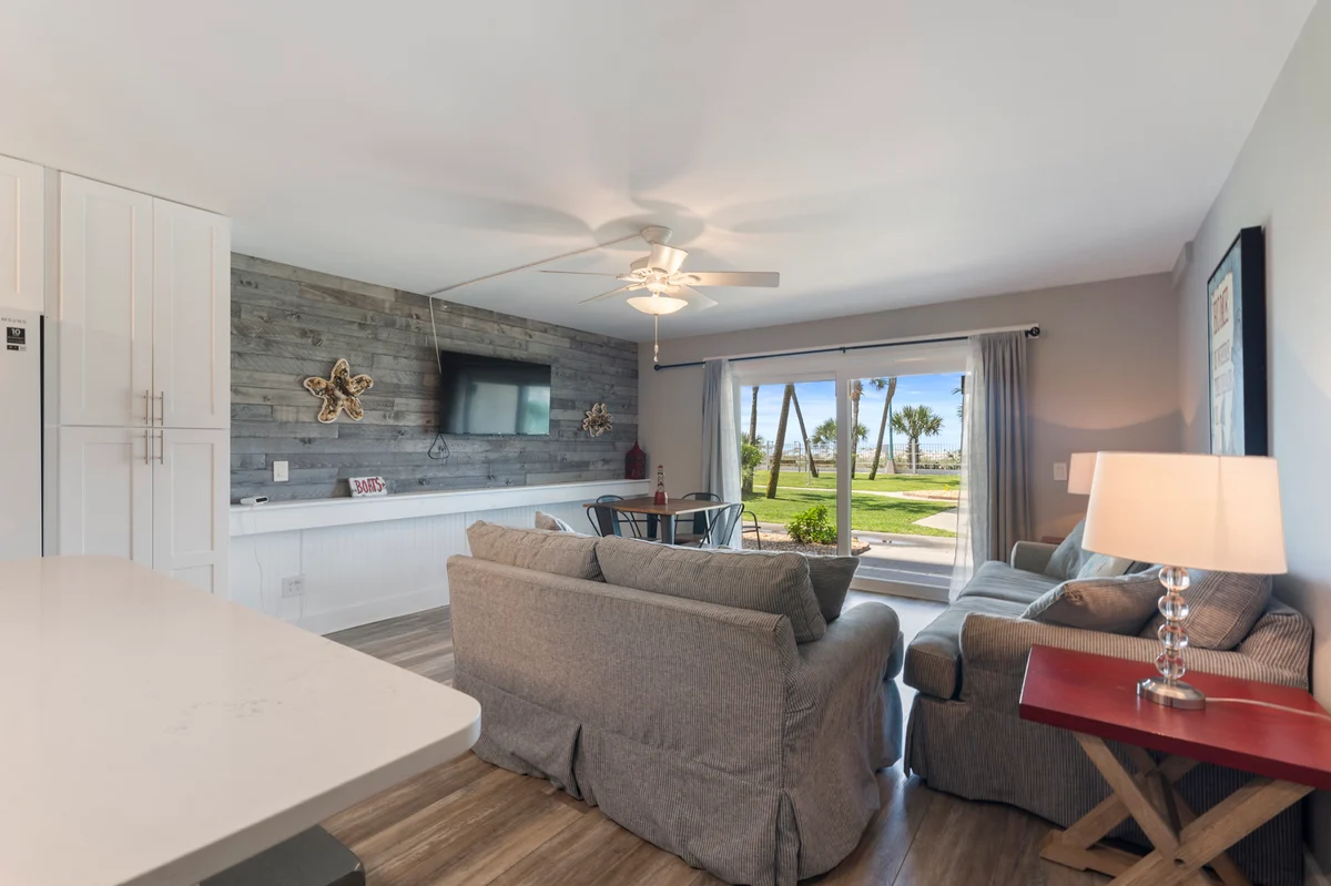 Condo in Panama City Beach property photo 5