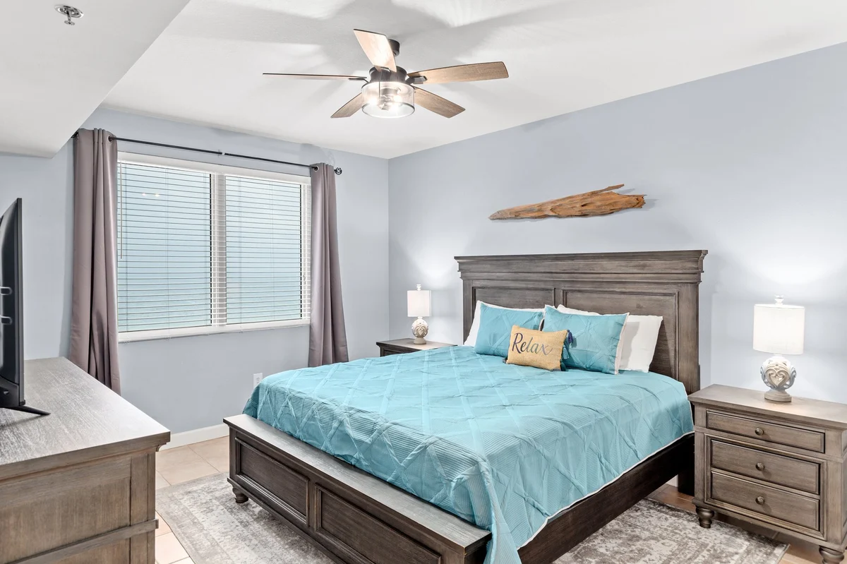 Bedroom 1 image 1
