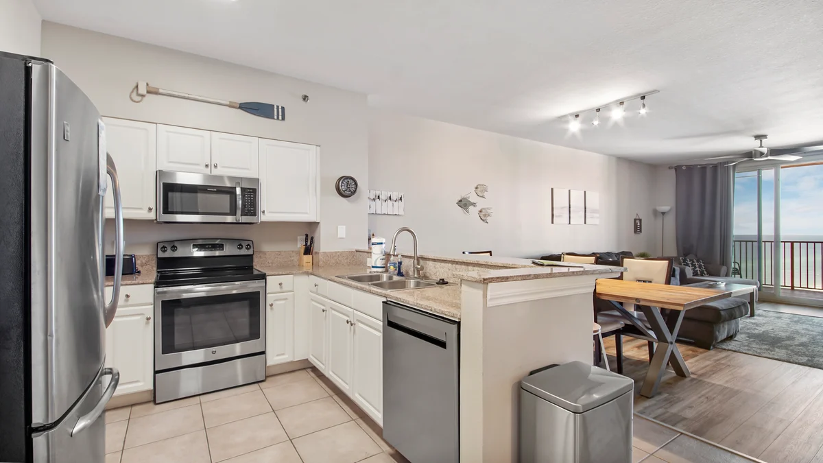 Condo in Panama City Beach property photo 5