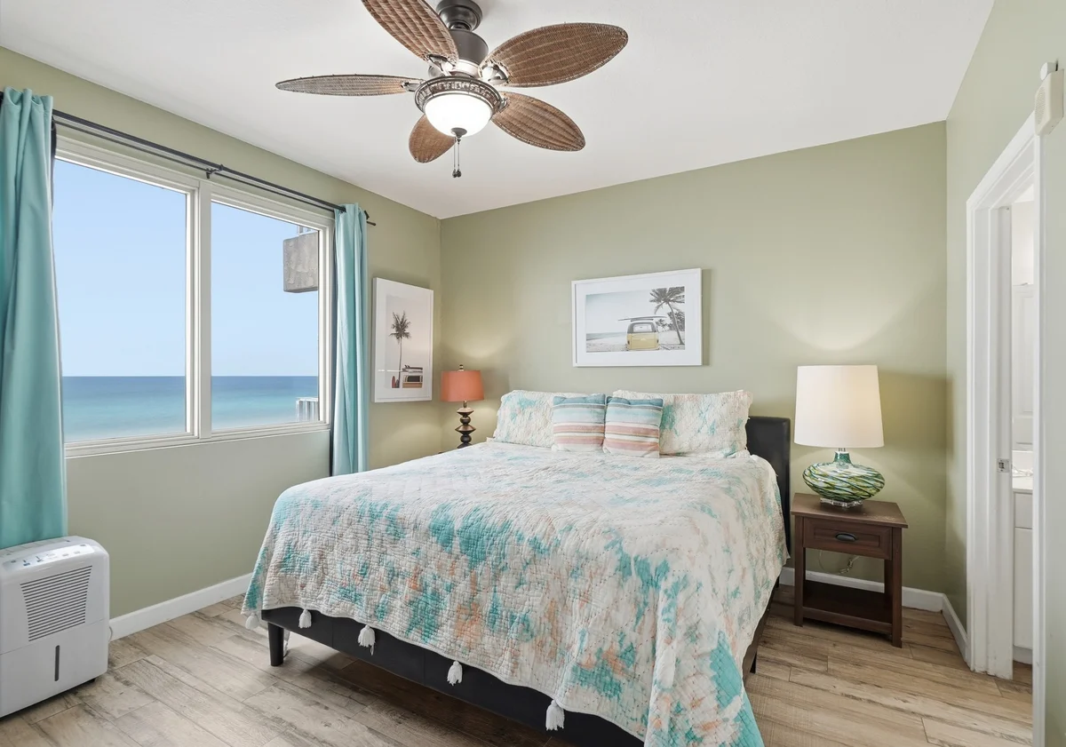 Condo in Panama City Beach property photo 2