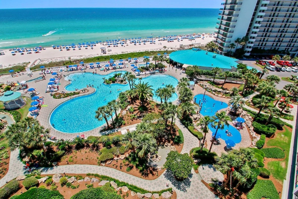 Condo in Panama City Beach property photo 2