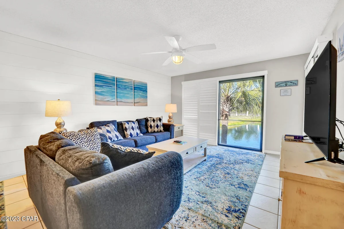 Condo in Panama City Beach property photo 4