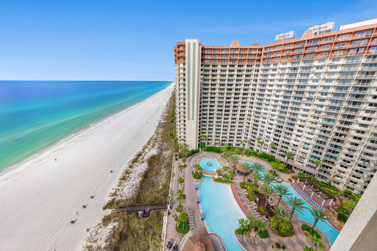 Condo in Panama City Beach property photo 2