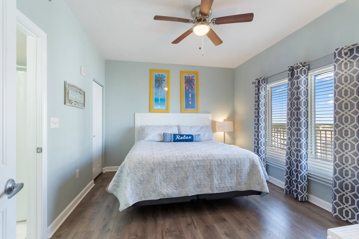 Bedroom 1 image 1