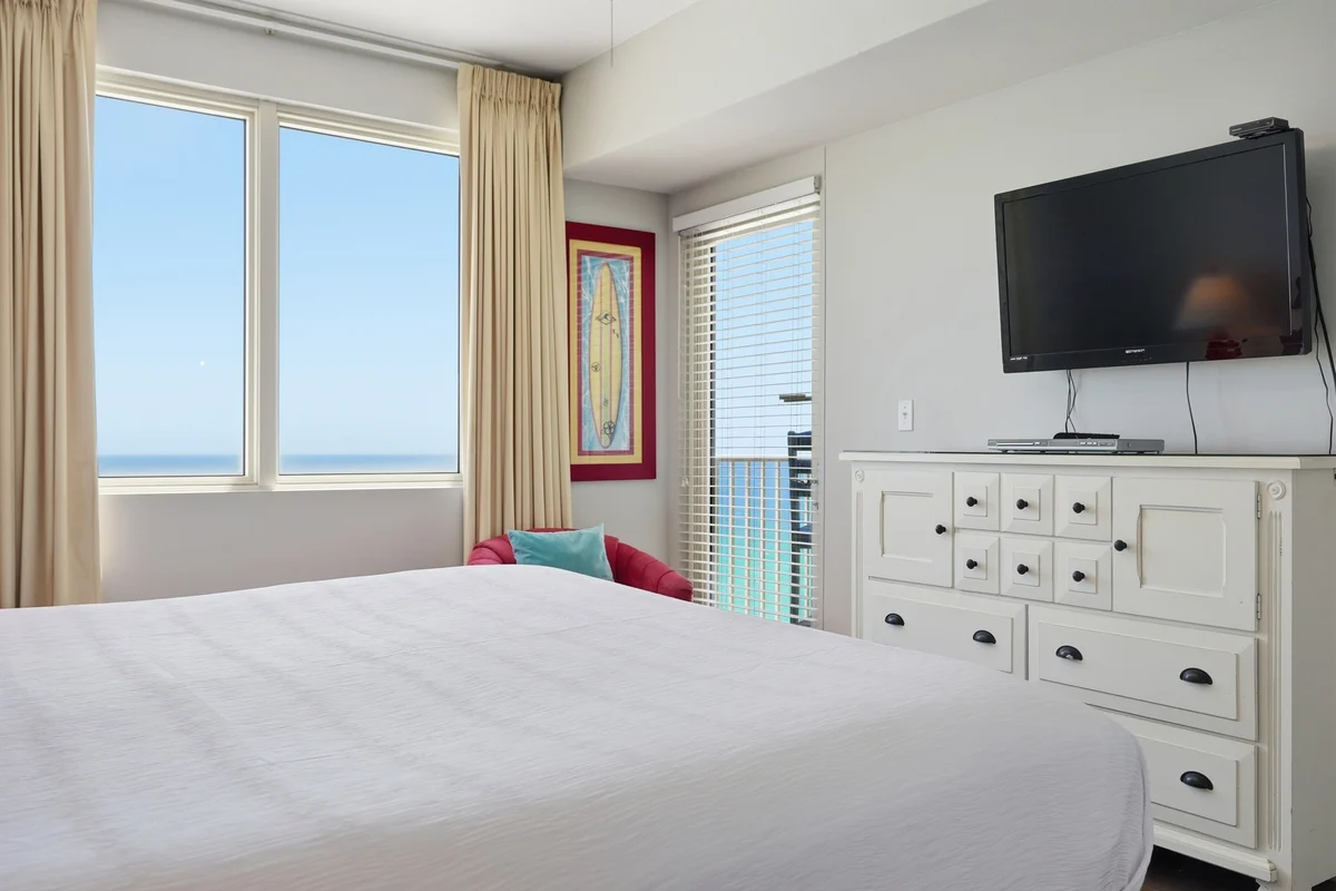 Condo in Panama City Beach property photo 2