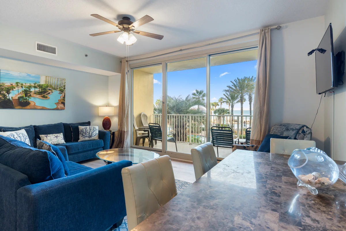 Condo in Panama City Beach property photo 4