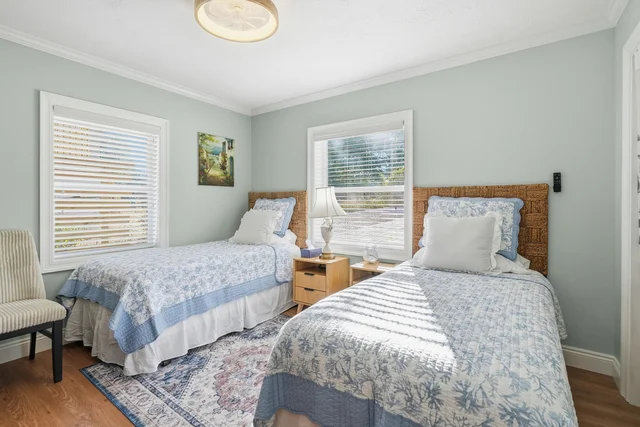 Bedroom 3 image 1