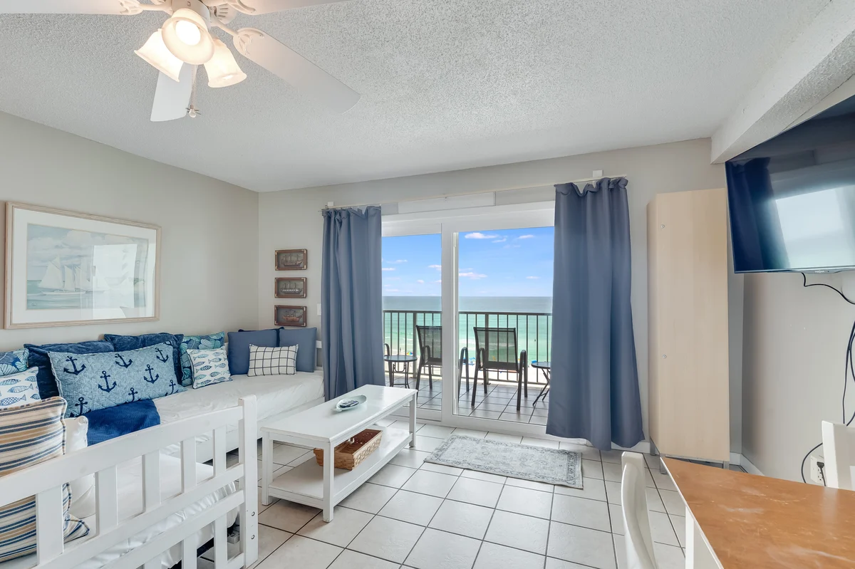 Condo in Panama City Beach property photo 2