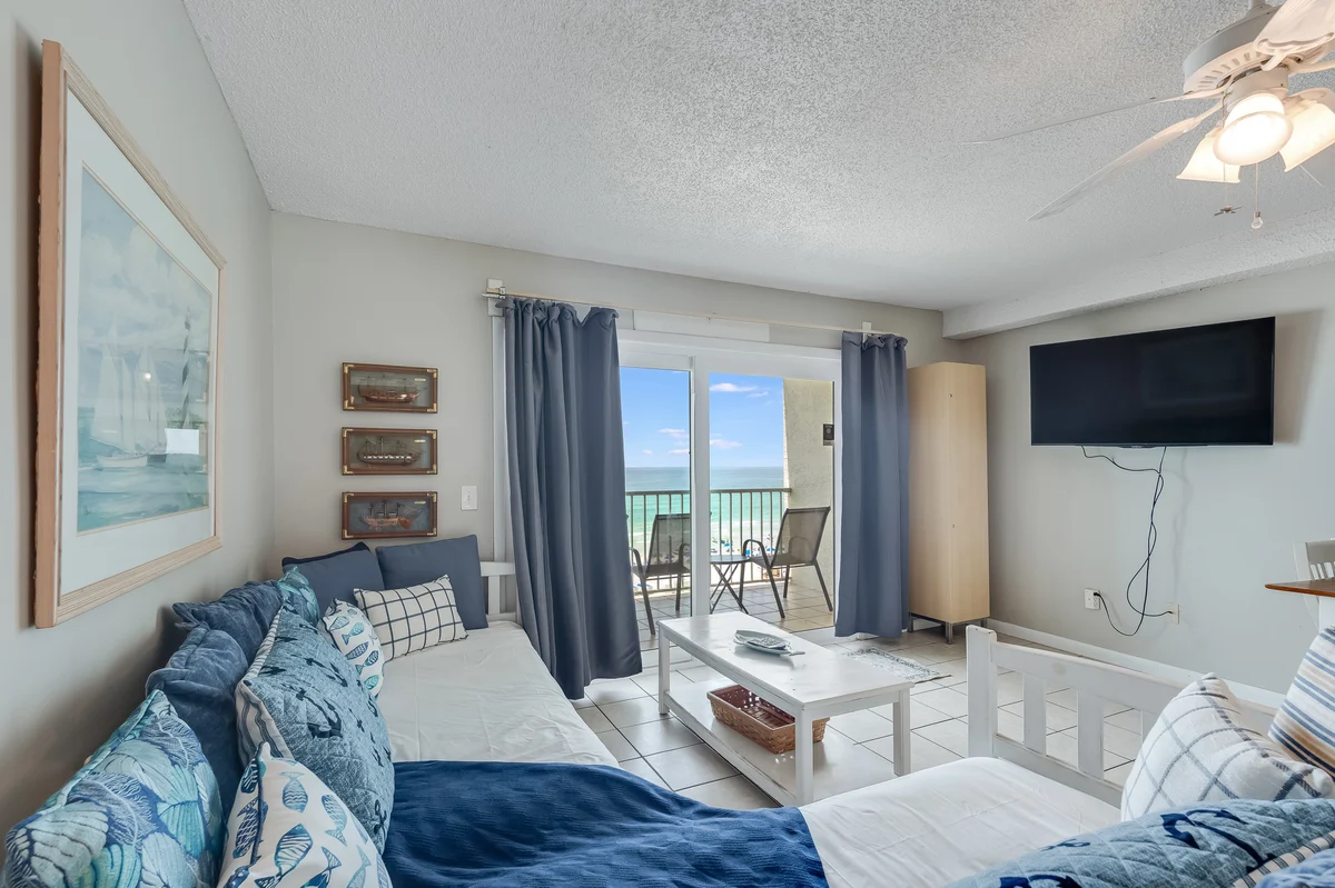 Condo in Panama City Beach property photo 4