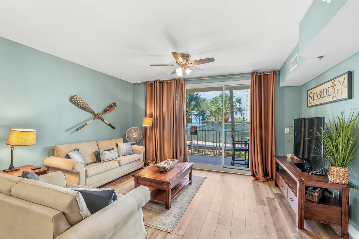 Condo in Panama City Beach property photo 4