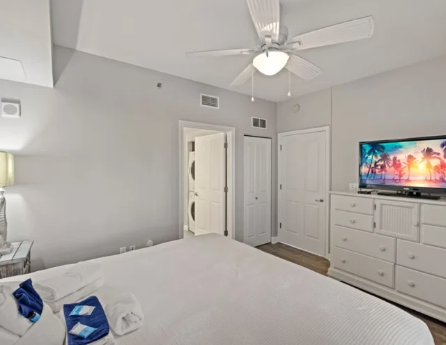 Bedroom 4 image 1