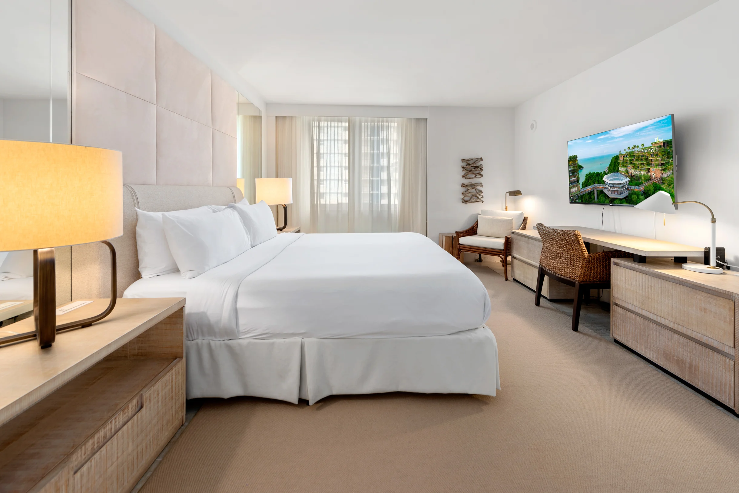Condo in Miami Beach property photo 3