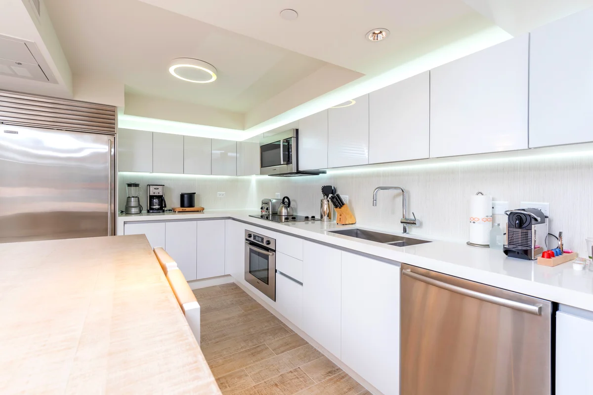 Kitchen image 1