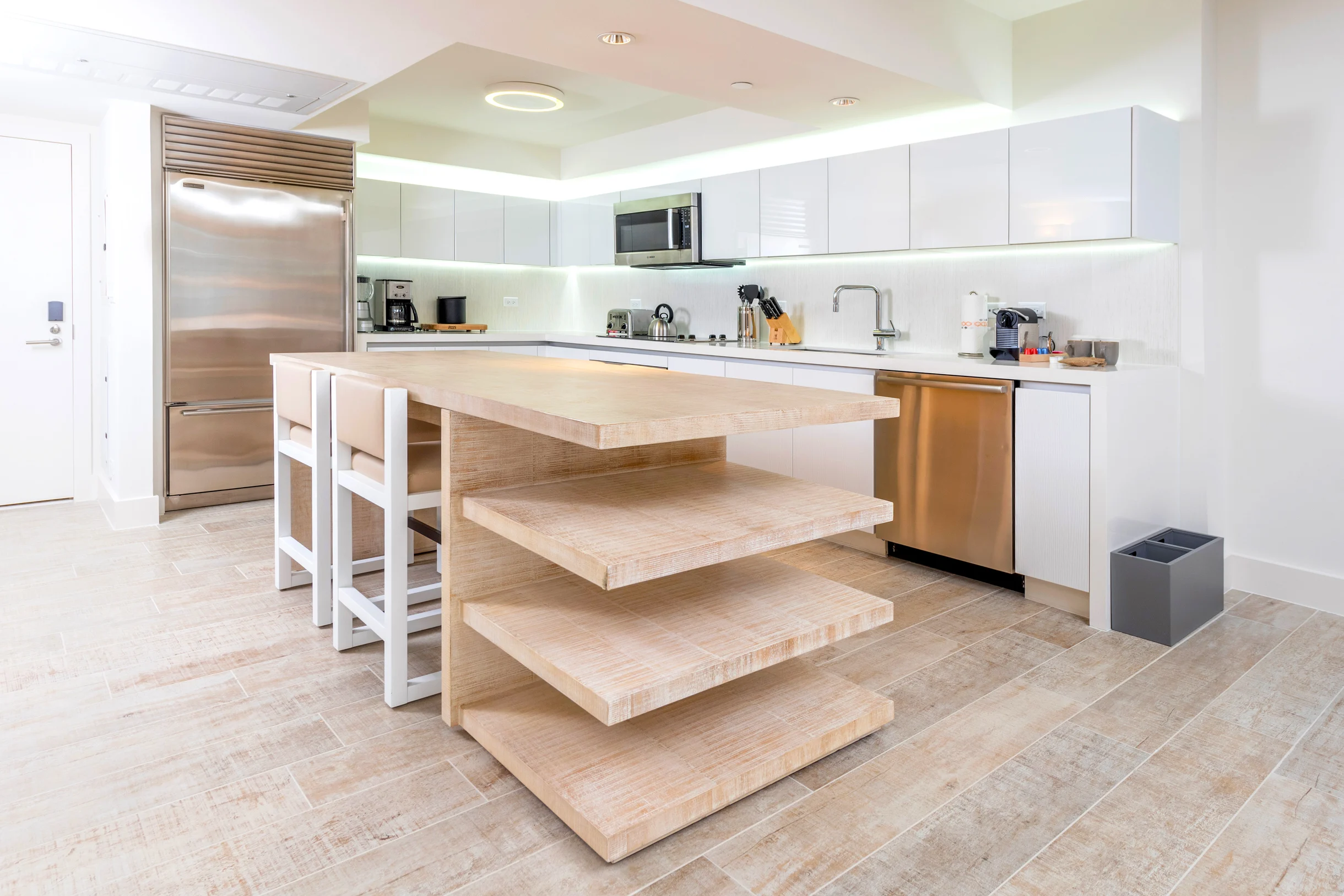 Condo in Miami Beach property photo 4