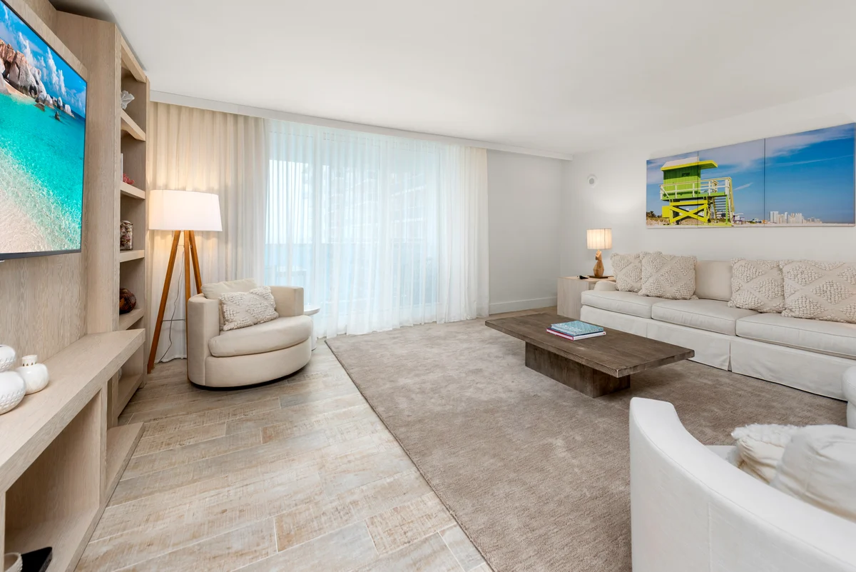 Living Room image 1
