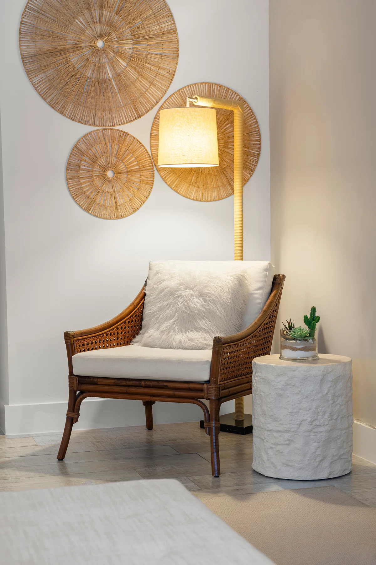 Living Room image 1