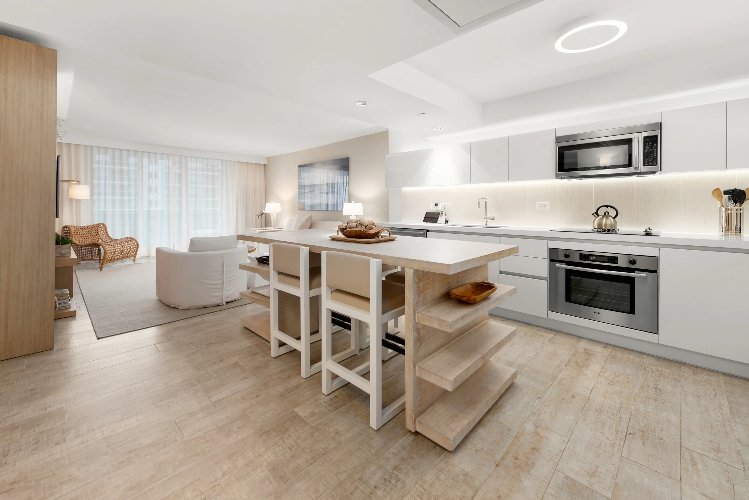 Condo in Miami Beach property photo 4
