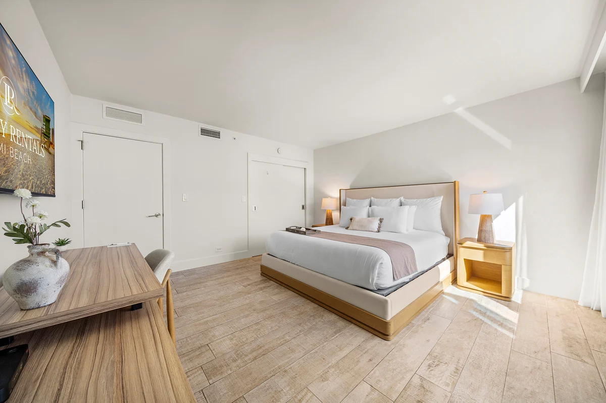 Bedroom 1 image 1