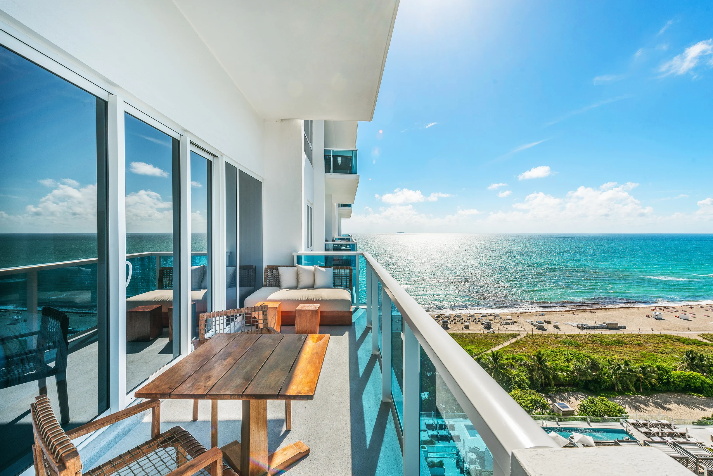 Condo in Miami Beach property photo 1