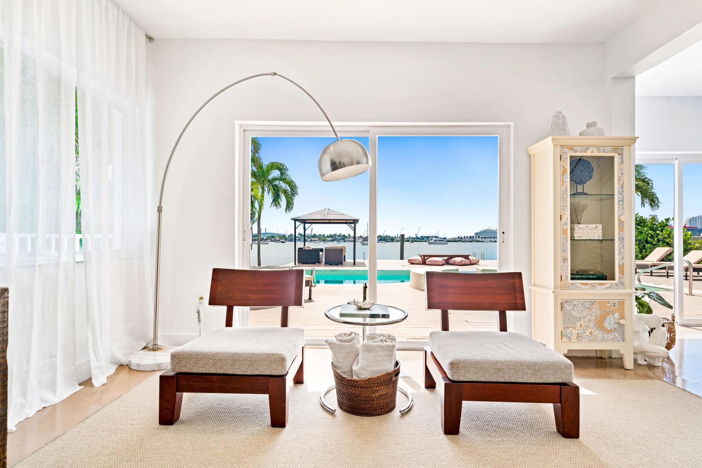 Property in Miami Beach property photo 4