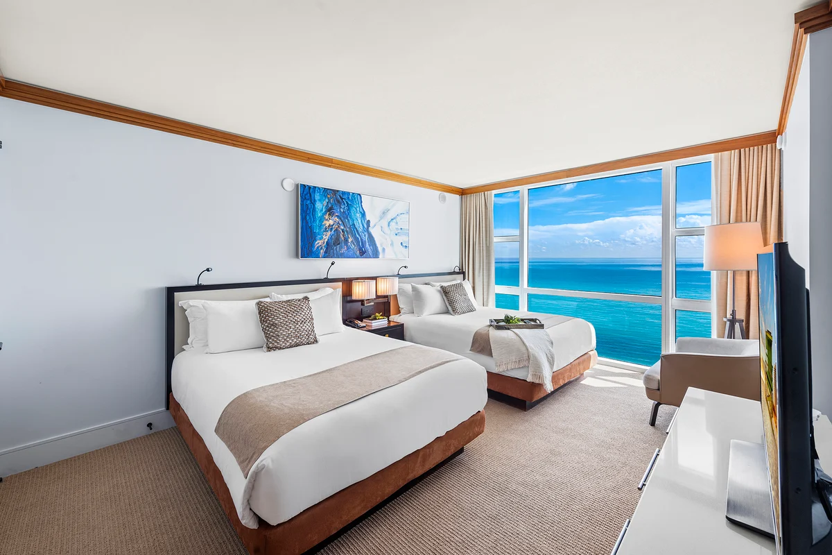 Condo in Miami Beach property photo 4