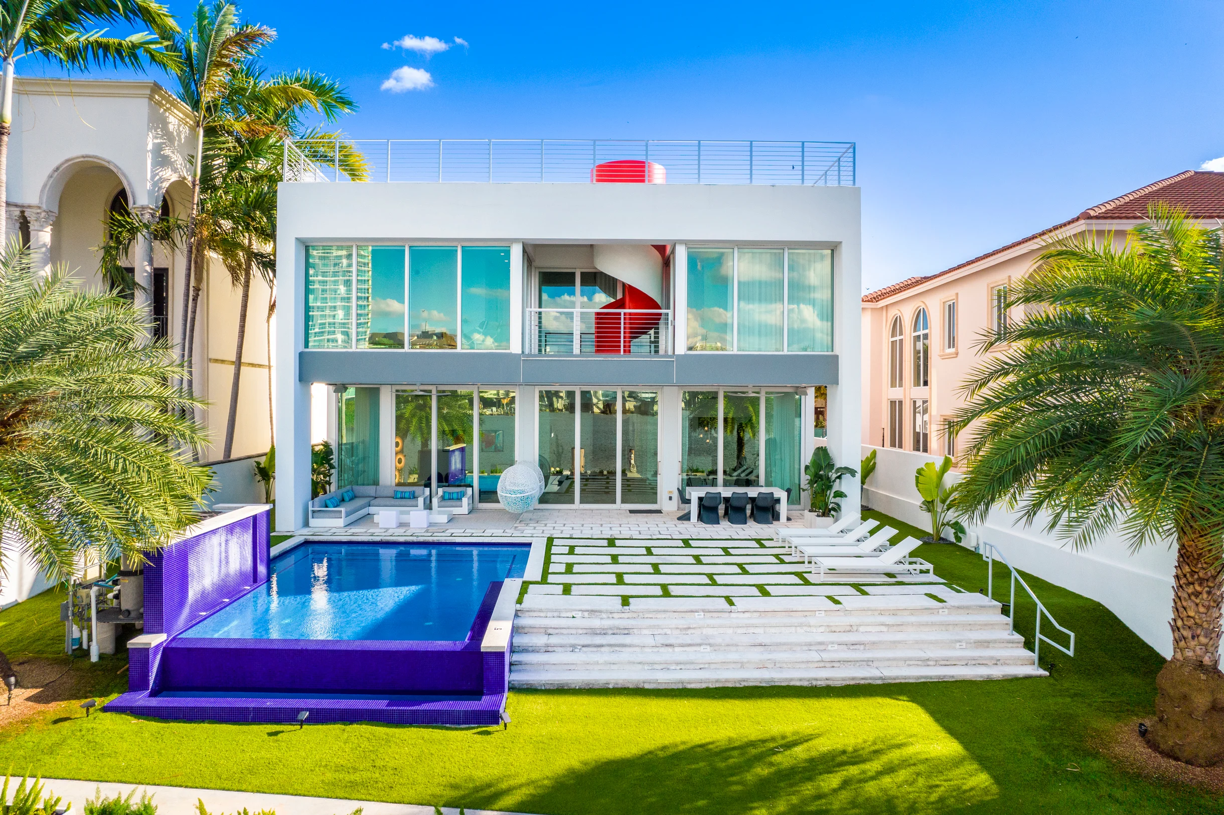 Property in Sunny Isles property photo 4