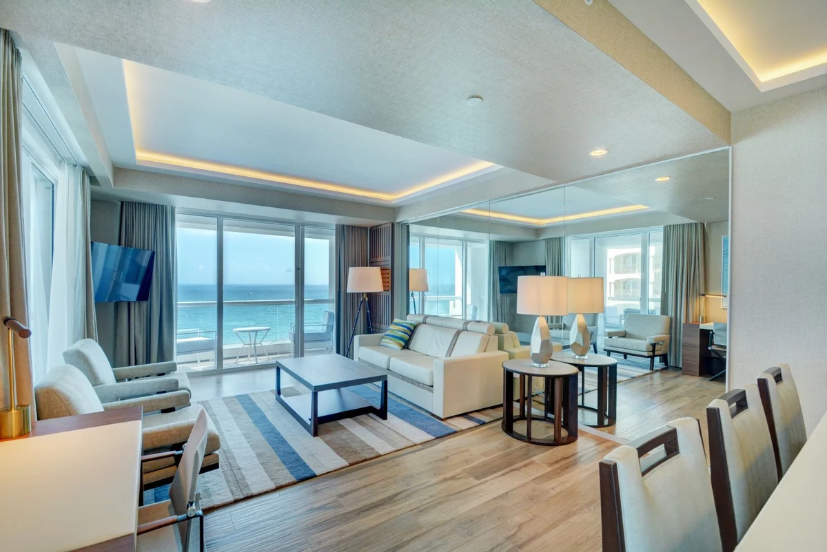 Condo in Fort Lauderdale property photo 5