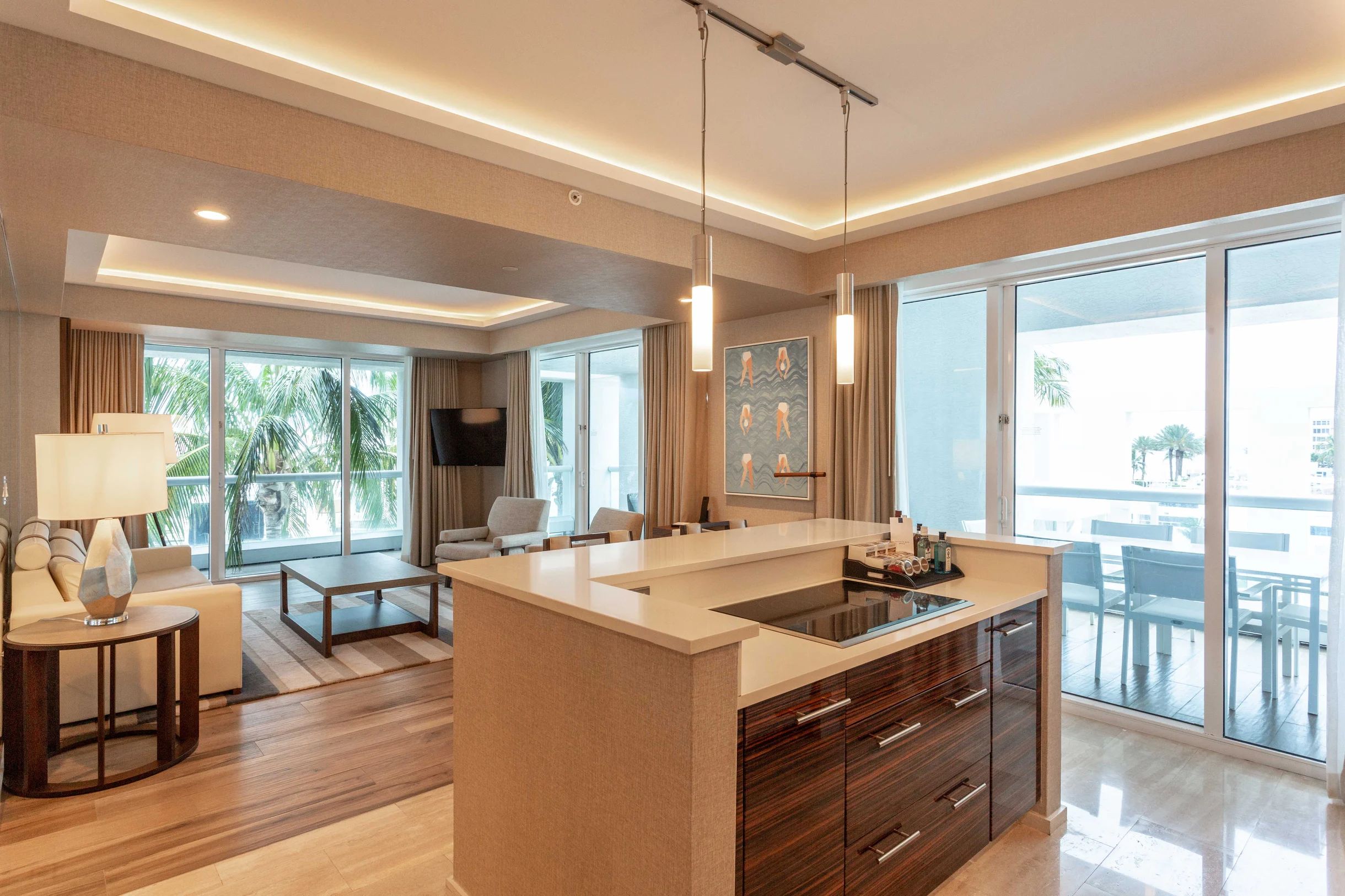 Condo in Fort Lauderdale property photo 1