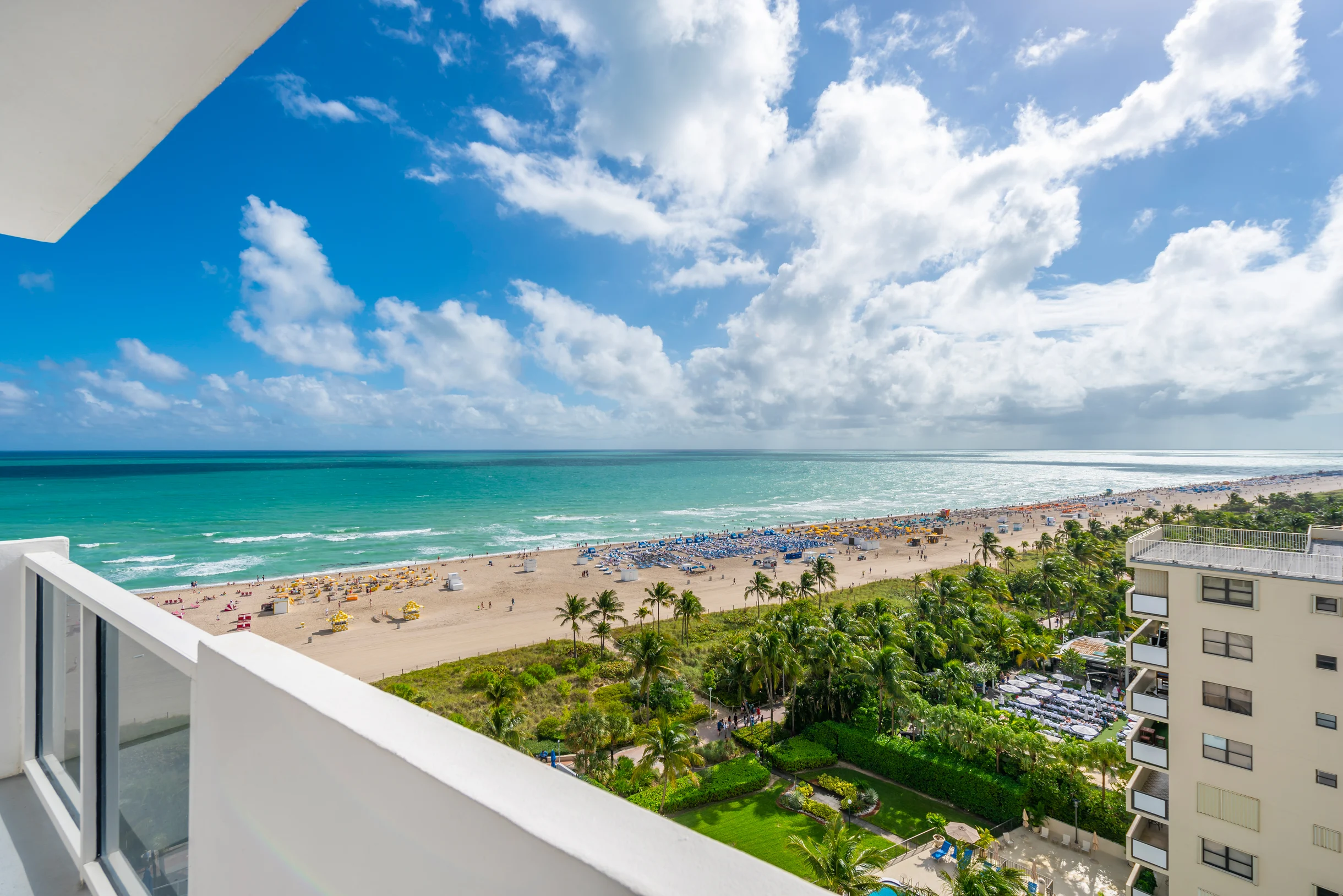 Condo in Miami Beach property photo 5