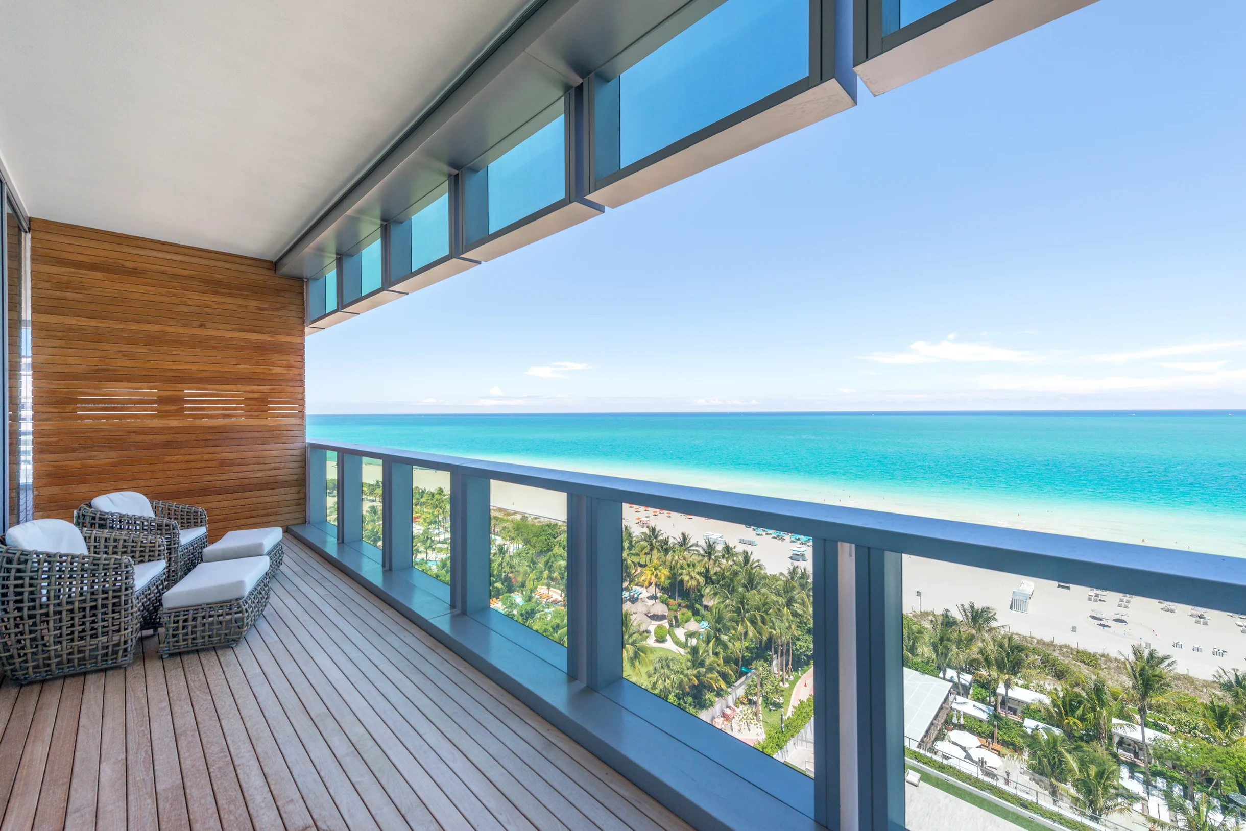 Condo in Miami Beach property photo 1