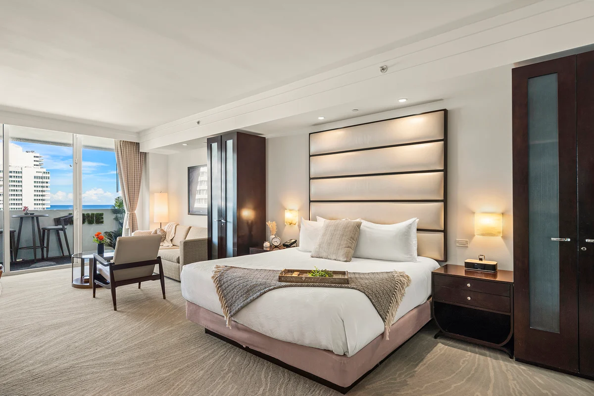 Condo in Miami Beach property photo 5