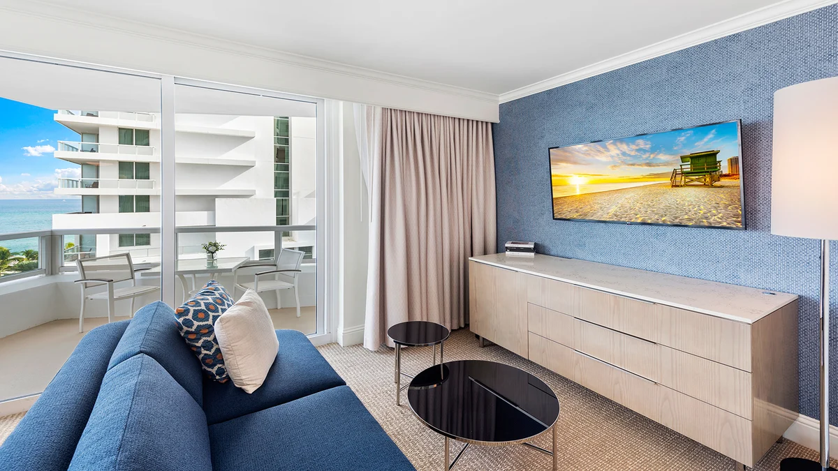 Condo in Miami Beach property photo 3