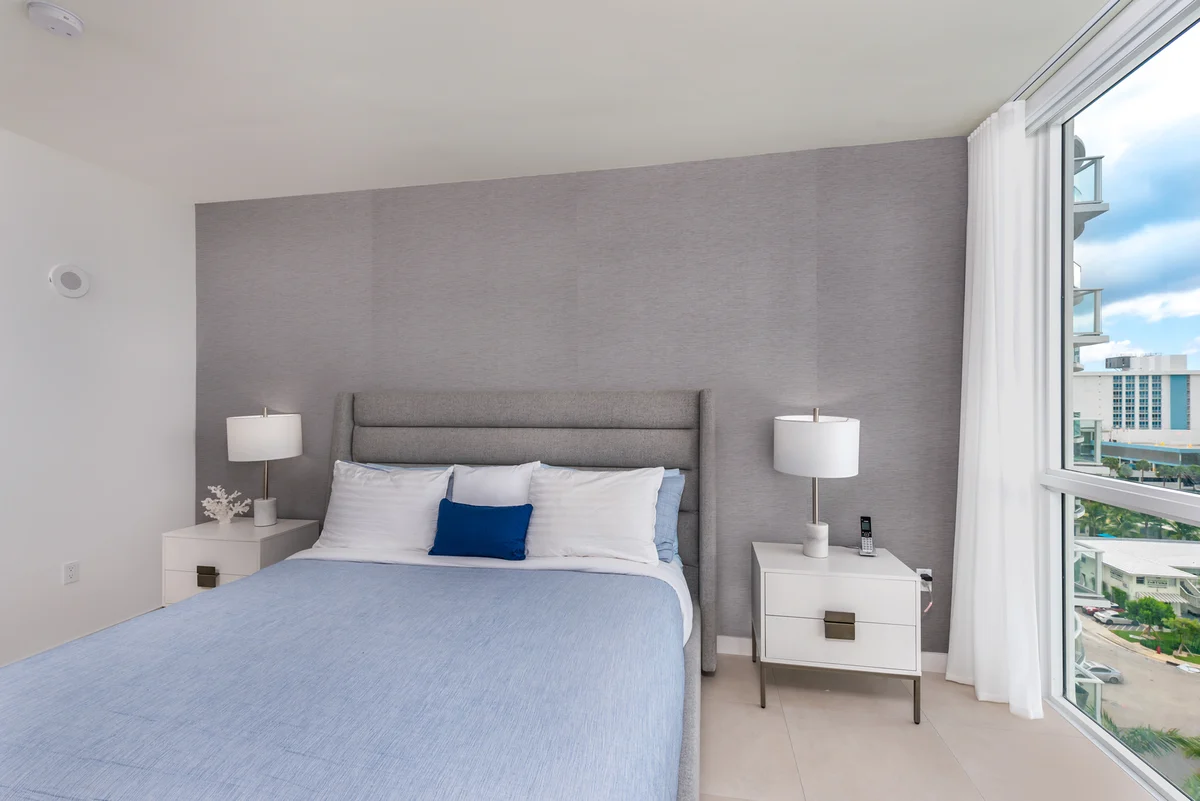 Condo in Fort Lauderdale property photo 2