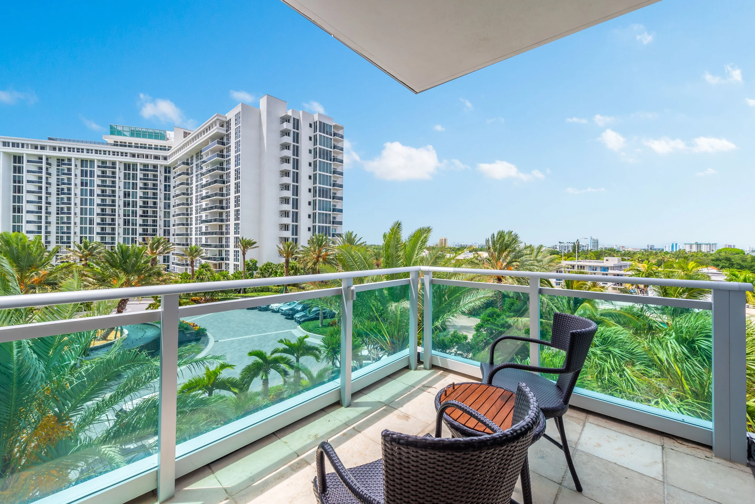 Condo in Bal Harbour property photo 5