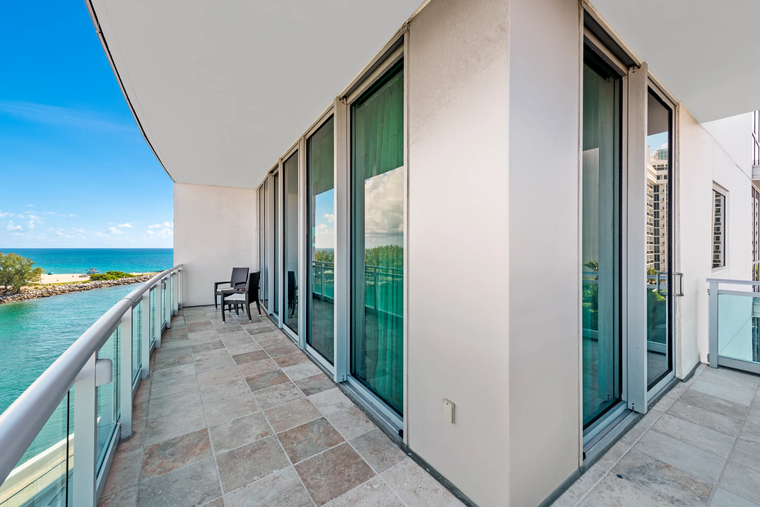 Condo in Bal Harbour property photo 5