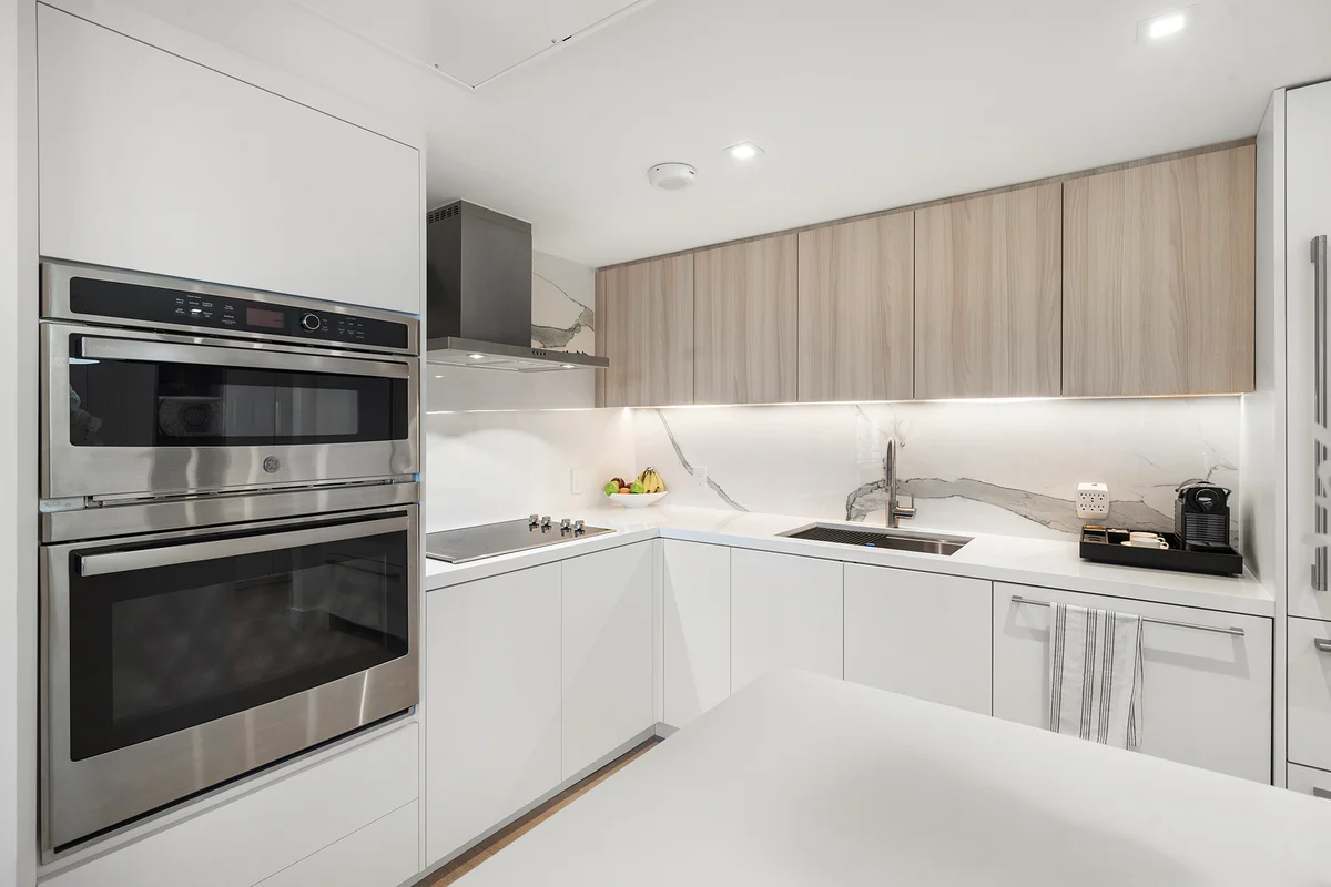 kitchen image 1