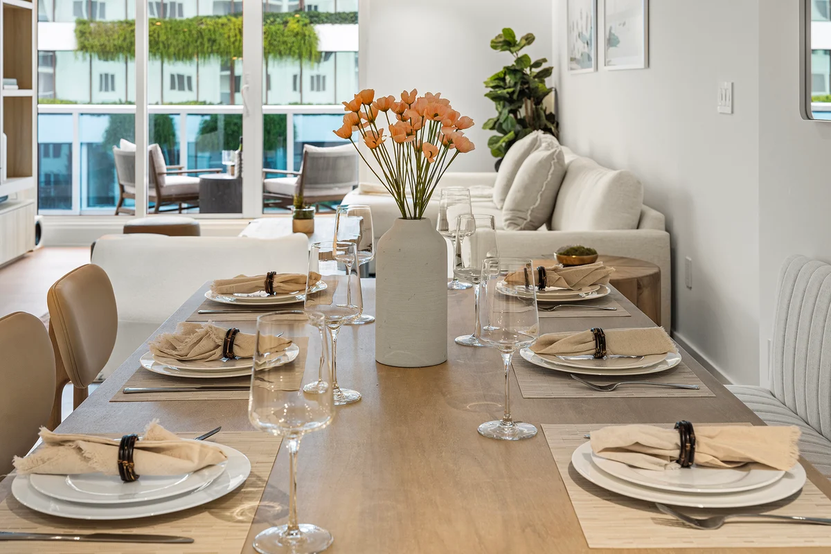 Condo in Miami Beach property photo 3