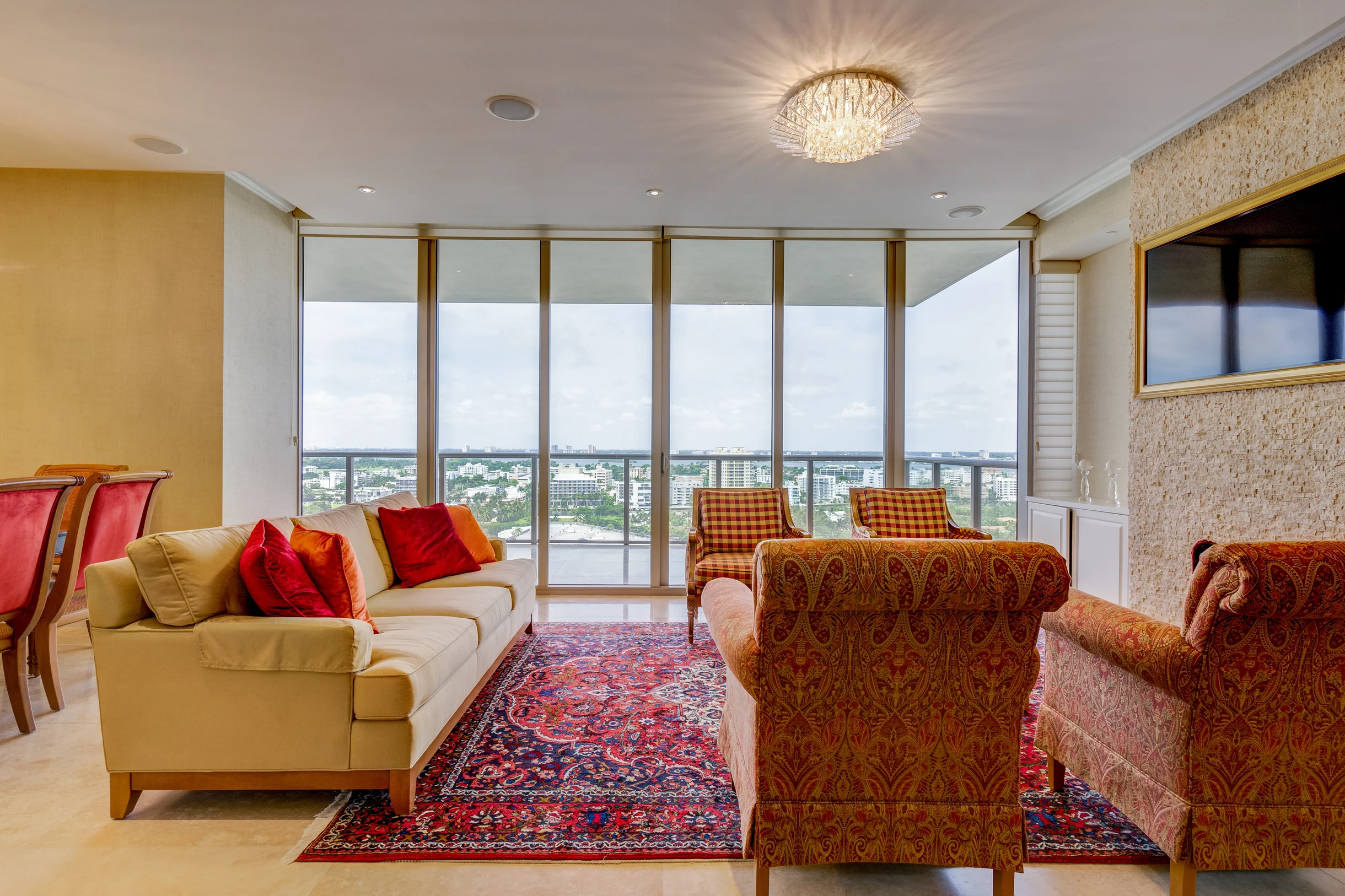 Condo in Bal Harbour property photo 2