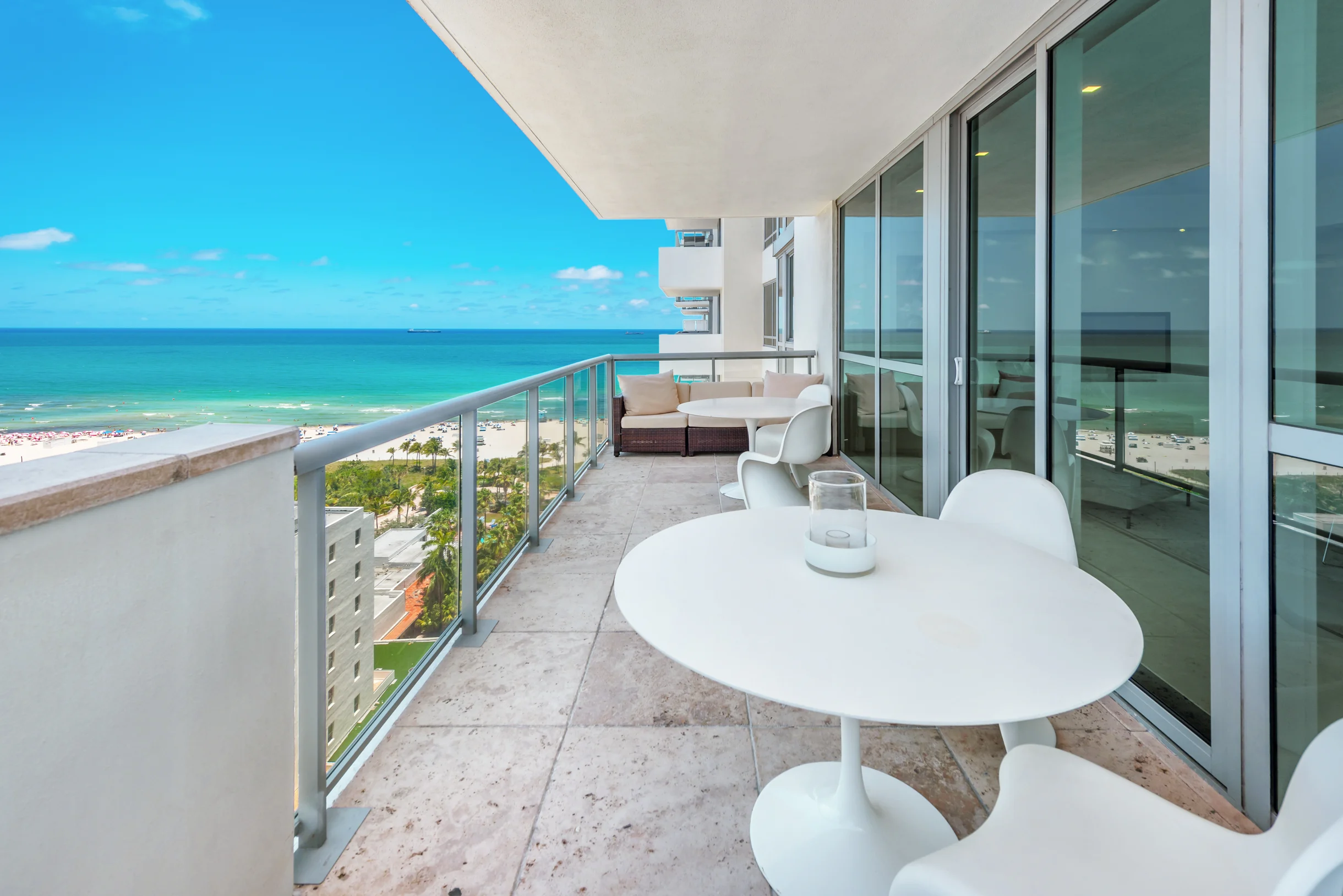 Condo in Miami Beach property photo 5