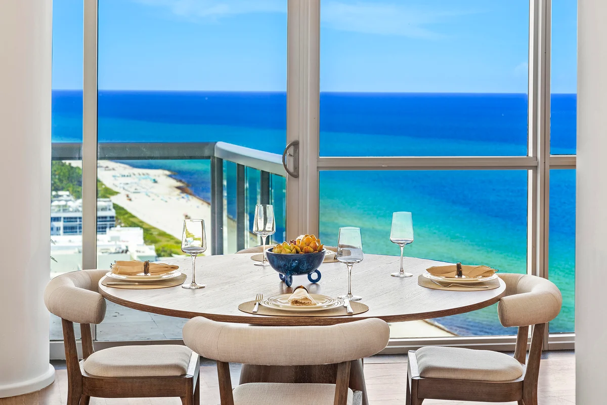 Home in Miami Beach property photo 3