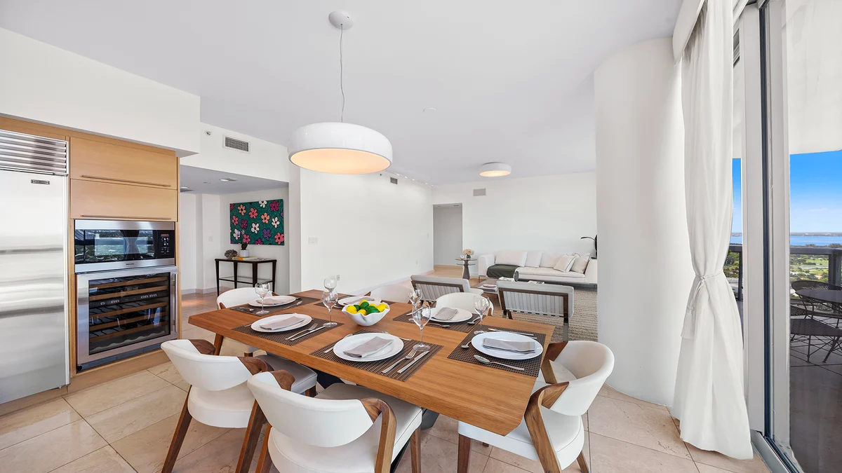 Home in Miami Beach property photo 2