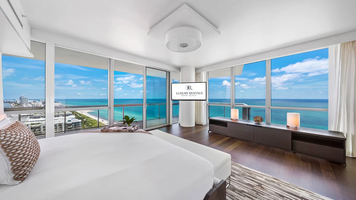 Home in Miami Beach property photo 3