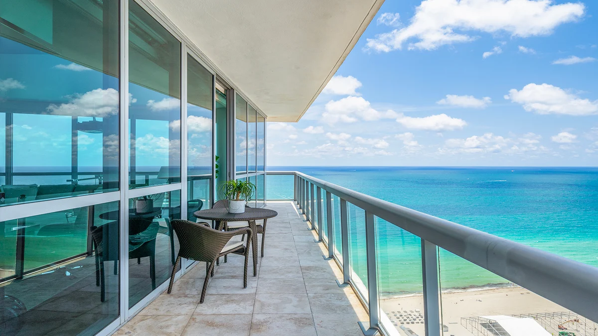Home in Miami Beach property photo 5