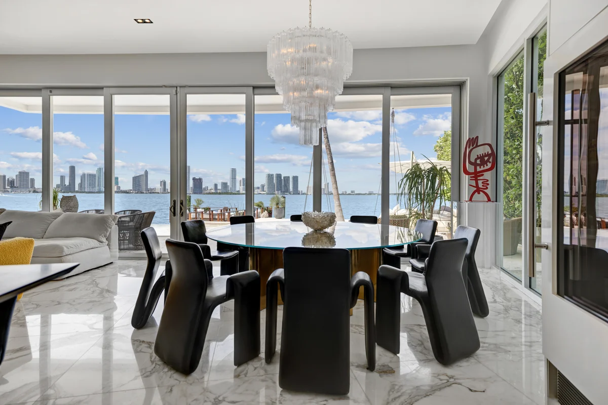 Property in Miami Beach property photo 4