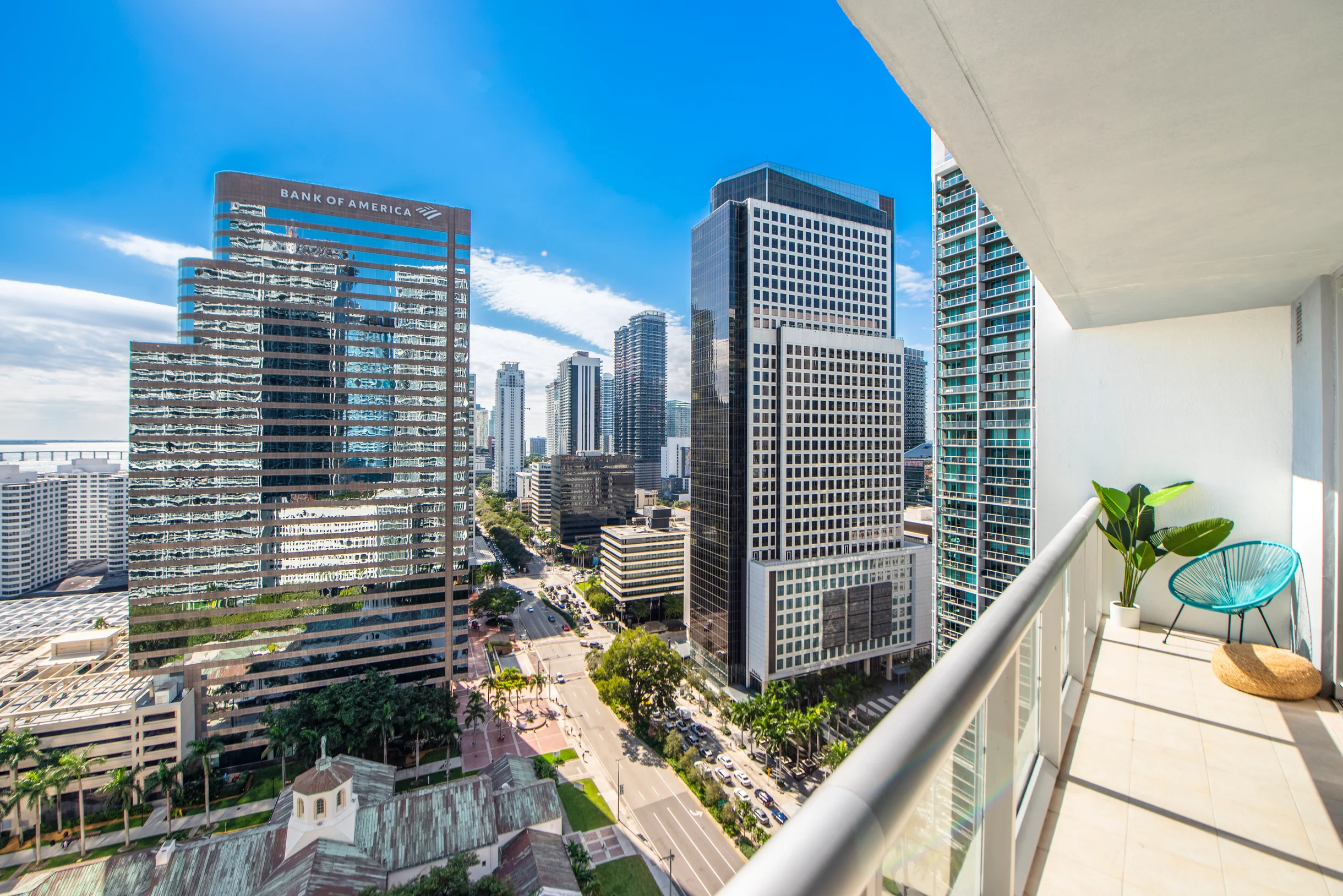 Condo in Miami property photo 4