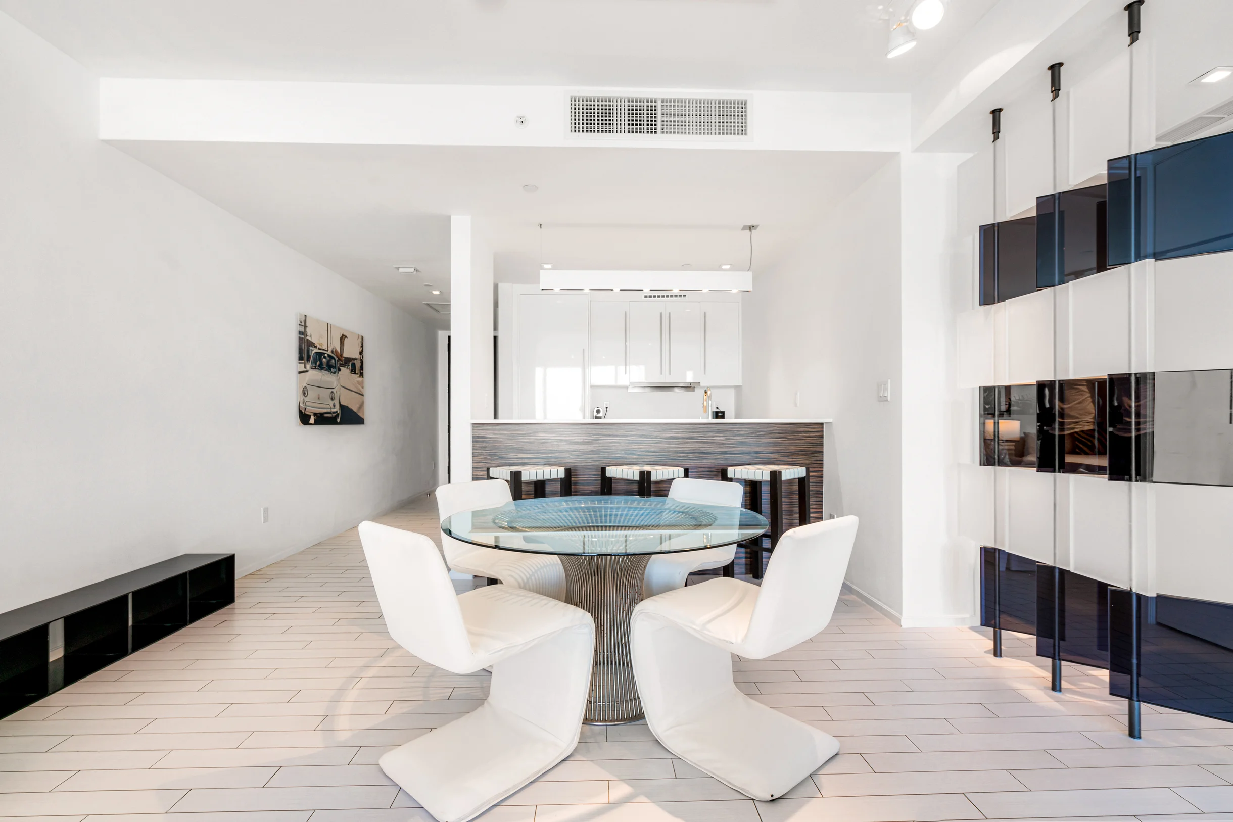 Condo in Miami Beach property photo 3